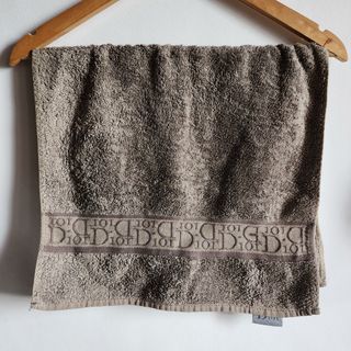 (Category: ) located in . Submitted by MP_Shop (Listing ID 1361357000, Image 1). Description: .