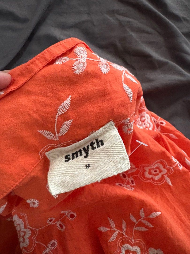 Embroided button down (Category: Shirts) located in Taguig. Submitted by roxjl (Listing ID 1361397088, Image 2). Description: Size M ORANGE .