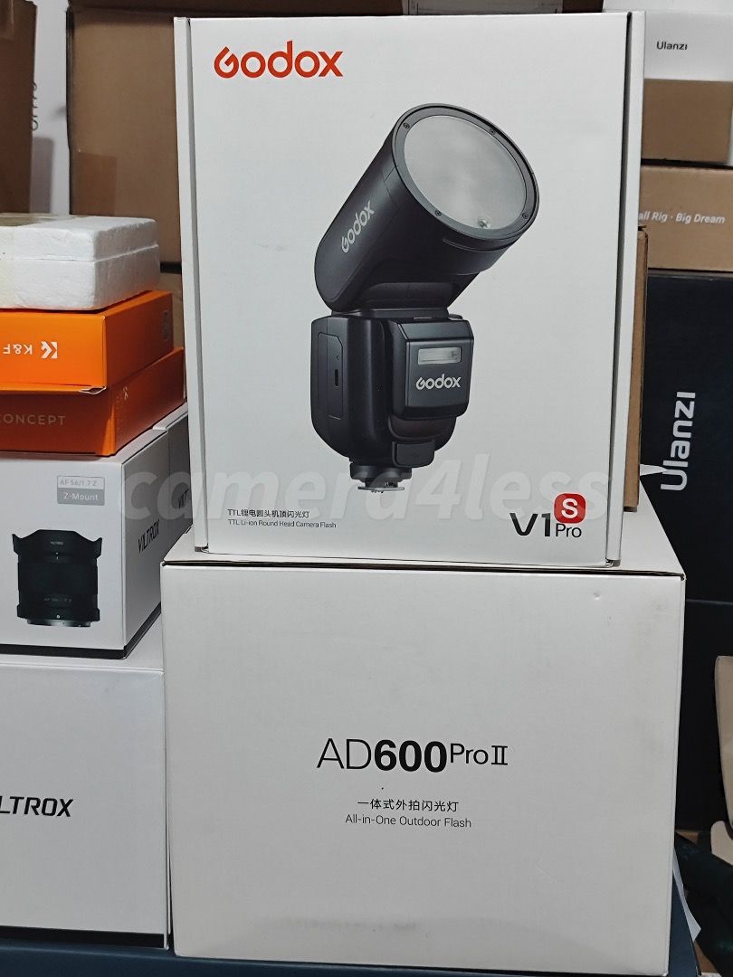 Godox Lighting equipments (Category: Lighting & Studio Equipment) located in Mandaluyong City. Submitted by cbawag (Listing ID 1361379314, Image 2). Description: Godox Lighting equipments BRANDNEW W/ 1 YEAR OFFICIAL WARRANTY Godox V1 -10,700 (FREE MAGNETIC DOME DIFFUSER) Godox V1 PRO- 13,800 (FREE MAGNETIC DOME DIFFUSER) Godox v100- 16,990 (FREE MAGNETIC DOME DIFFUSER) Ad100 Pro - 12,600 Ad200 ProII - 17,490 (FREE 6FT LIGHT STAND) Ad400 Pro - 26,