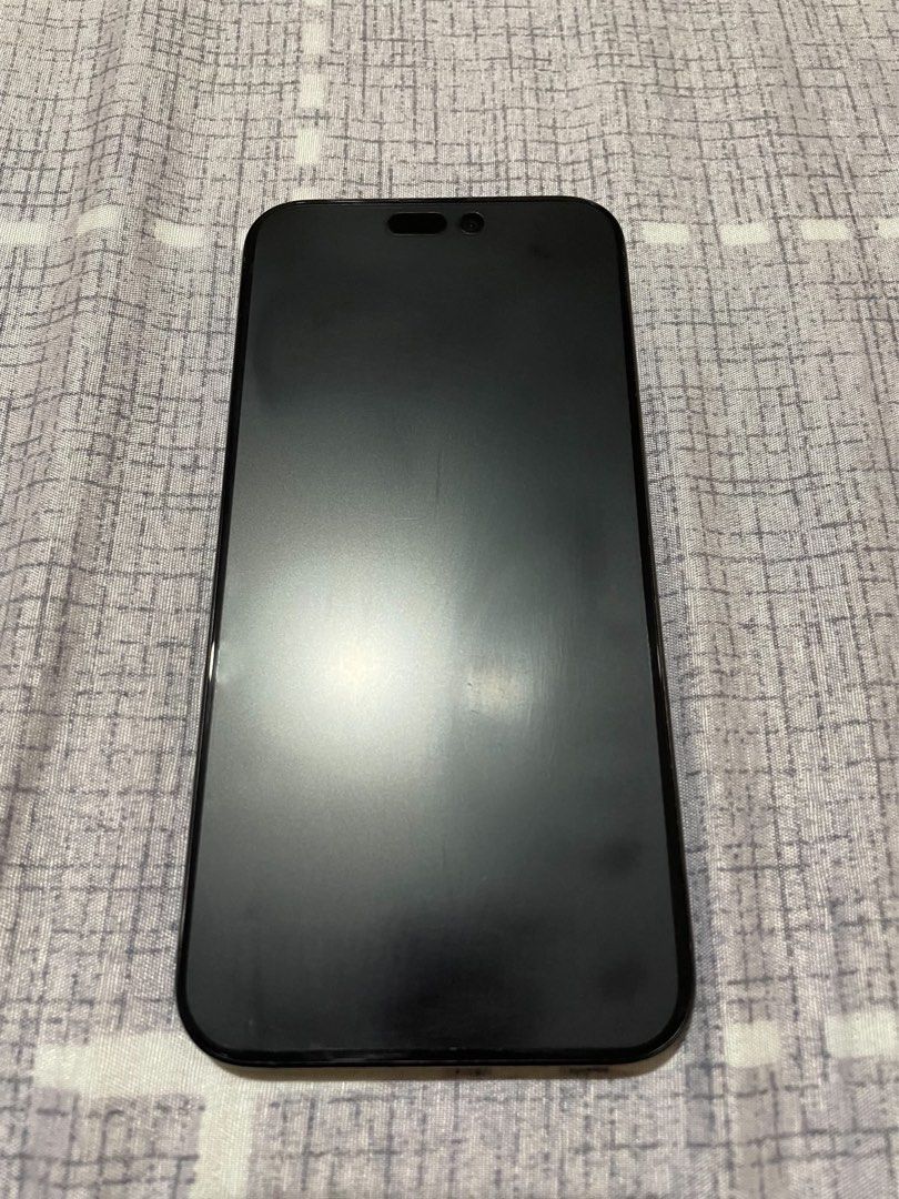 iPhone 15 Pro Max 1TB Black Titanium (Category: iPhone 15 Series) located in Muntinlupa City. Submitted by itsdialpz (Listing ID 1361432598, Image 3). Description: Selling this slightly used iPhone 15 Pro Max 1TB in Black Titanium Got this in Hong Kong last 2023 during its release. This is an HK variant so it’s dual sim card slot Unit is smooth and looks new Only used as a backup phone Inclusive of box and complete accessories with unused cables 