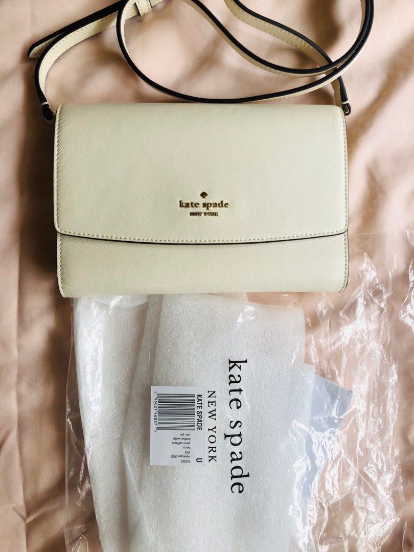 Kate Spade Perry Saffiano Leather bag (Category: Shoulder Bags) located in Naga. Submitted by threads_and_treats92 (Listing ID 1361387726, Image 3). Description: Used once only Bought in the US Retails for ₱12000+ in Zalora .