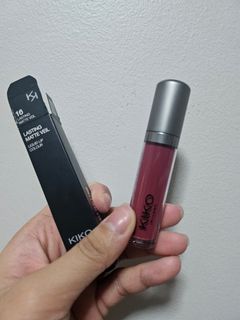 KIKO MILANO Lasting Matte Veil Liquid Lipstick