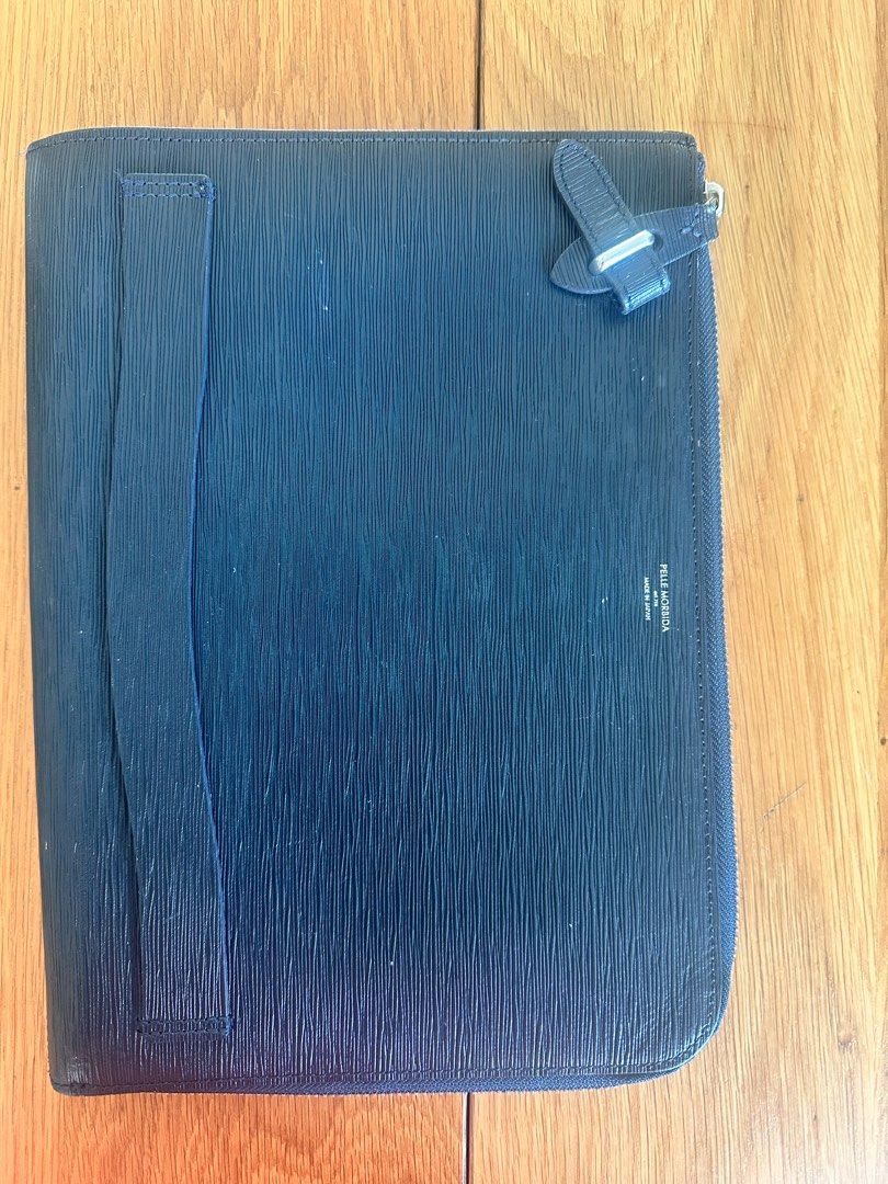 Leather portfolio/bag