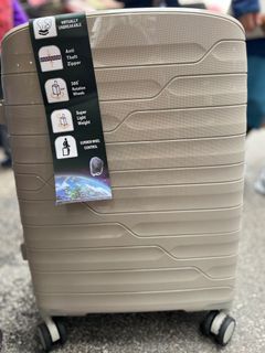 （分類：）位於 。 由 missssh 提交（商品編號 1361350808，圖片 1）。簡介： 。
