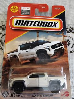 (Category: ) located in . Submitted by diecast_seller (Listing ID 1361373492, Image 1). Description: .