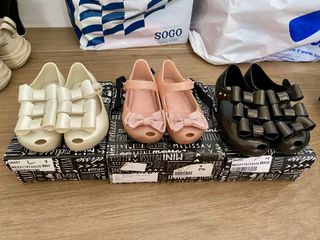 （分類：）位於 。 由 oliwwww 提交（商品編號 1361422653，圖片 1）。簡介： 。