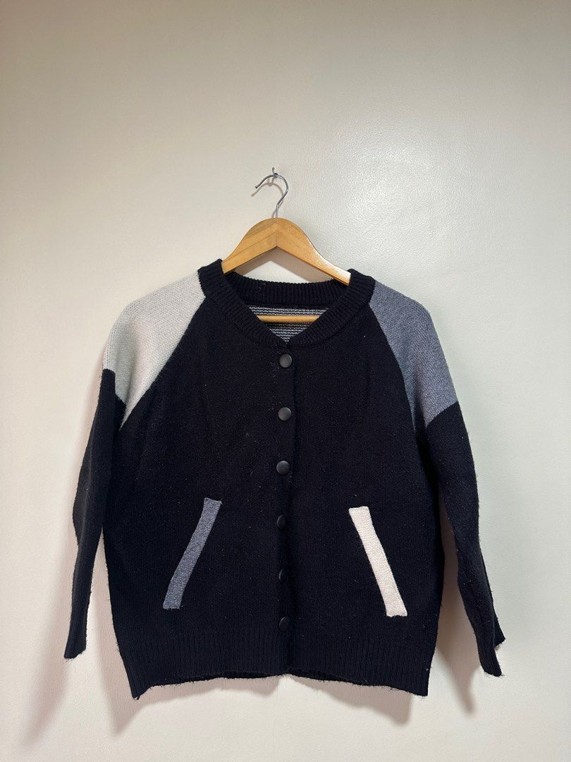 Mickey Mouse Black and Grey Cardigan Jacket (Category: Coats, Jackets and Outerwear) located in Santa Rosa. Submitted by krxtnm (Listing ID 1361377087, Image 1). Description: High quality Thick - perfect for your trip abroad Can fit up to Large .