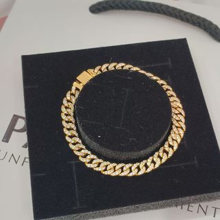 Newest Pandora cuban gold Pandora bracelet in gold on sle