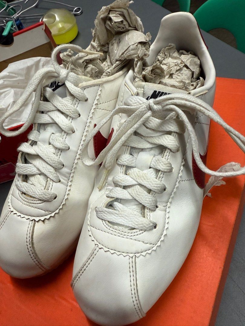 Nike wms classic cortez leather (Category: Sneakers) located in Bulacan. Submitted by itsmsks (Listing ID 1361427028, Image 2). Description: .