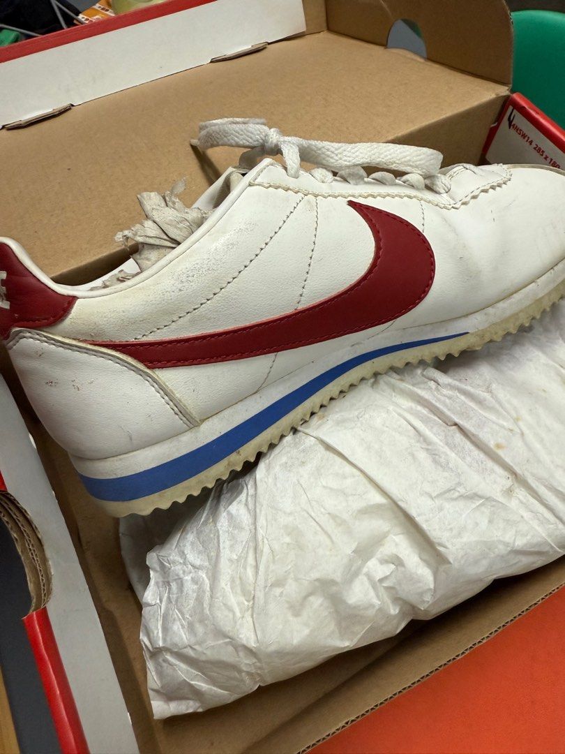 Nike wms classic cortez leather (Category: Sneakers) located in Bulacan. Submitted by itsmsks (Listing ID 1361427028, Image 3). Description: .
