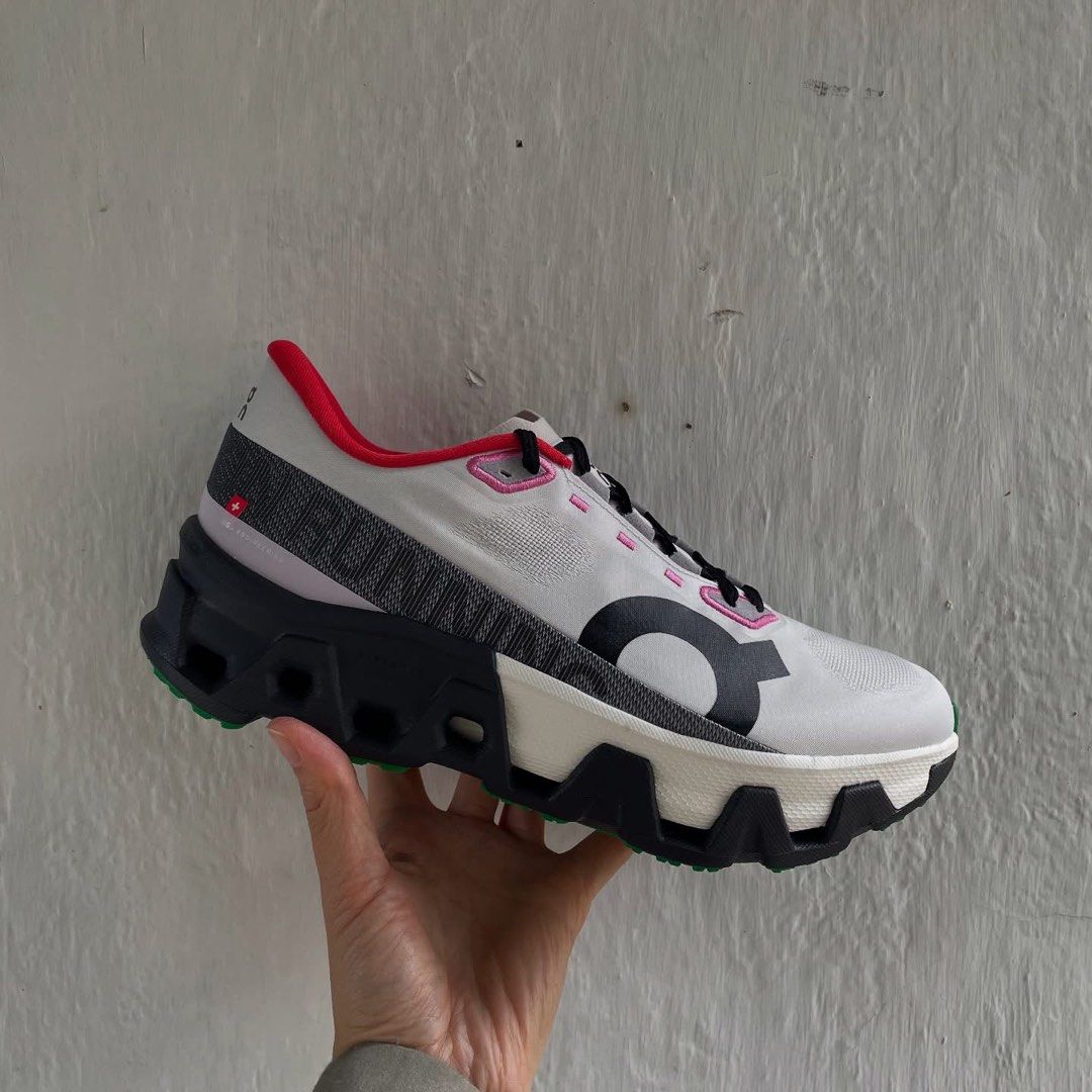 On Running Cloudmonster Hyper Silver Iron (Category: Sneakers) located in Manila. Submitted by solefindsphilippines (Listing ID 1361389079, Image 3). Description: On Running Cloudmonster Hyper Silver Iron Available Sizes: 7/ 7.5/ 8/ 8.5/ 9/ 9.5/ 10/ 10.5/ 11/ 11.5/ 12 men’s Price: 12,599 only Brand new All of our items are 100% Authentic/ Legit/ Original How to Order? Message us now!📩 Follow us on FB, IG and Tiktok: @SoleFindsPhilippines #on #on