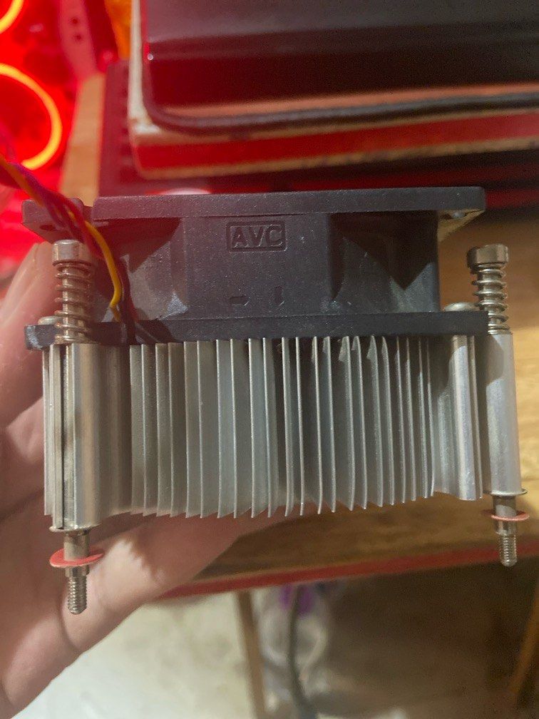 Optiplex 7010/7020 cpu fan with Shroud (Category: Computer Parts) located in Taguig. Submitted by billpogi23 (Listing ID 1361397575, Image 3). Description: Original cpu fan from optiplex 7020 with shroud .