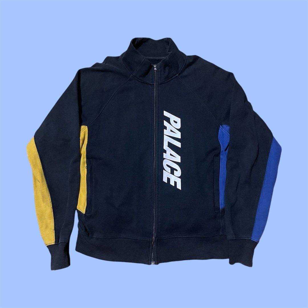 PALACE TRI COLOR JACKET (Category: Coats, Jackets and Outerwear) located in Manila. Submitted by COMFYTS (Listing ID 1361359351, Image 1). Description: PALACE TRI COLOR JACKET FITS SMALL-MED ISSUE: NO TAGS // STAINS // N.G.A. 650 + sf PM FOR MORE INFO.
