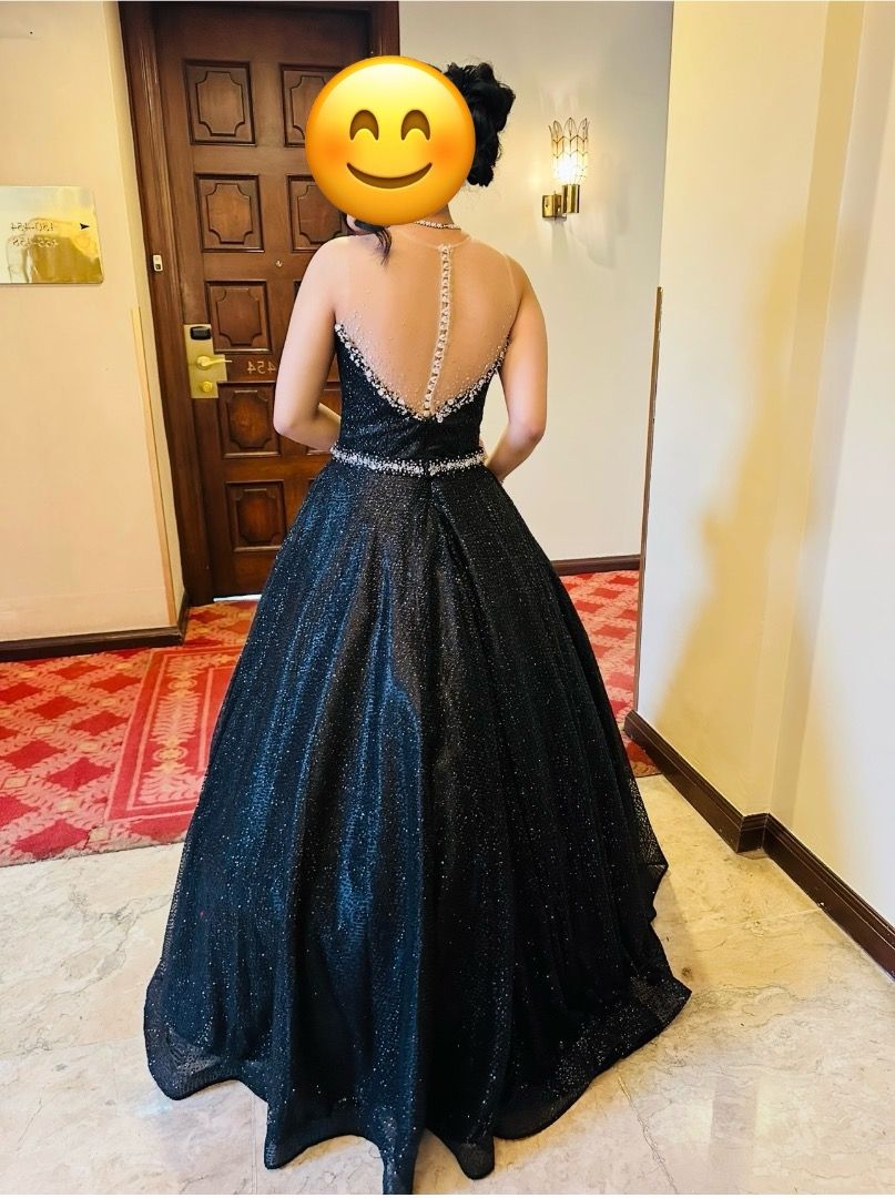 Prom Gown (Category: Evening dresses & gowns) located in Manila. Submitted by idips (Listing ID 1361402447, Image 2). Description: Work once JHS Prom.