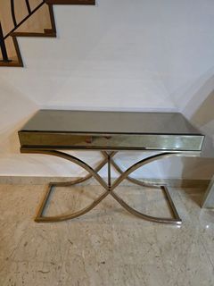 (Category: ) located in . Submitted by yardsale1 (Listing ID 1361365990, Image 1). Description: .
