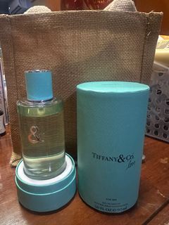 (Category: ) located in . Submitted by aprilluxcloset0812 (Listing ID 1361487591, Image 1). Description: .