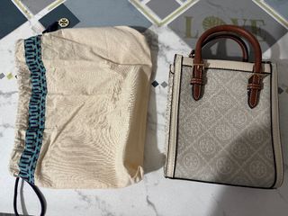 （分類：）位於 。 由 c___lam 提交（商品編號 1361365779，圖片 1）。簡介： 。
