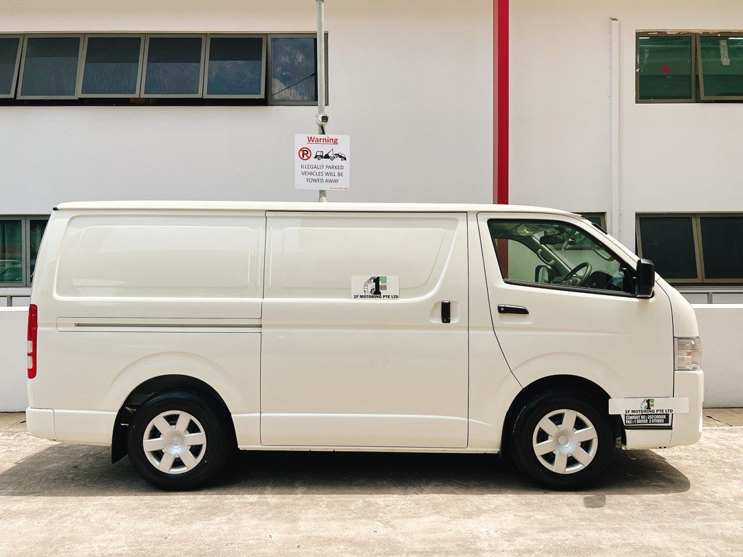 Toyota Hiace 2.8  Auto62872682674435111
