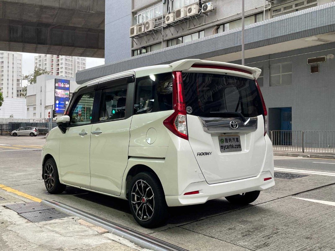 Toyota ROOMY Auto62864837104515113