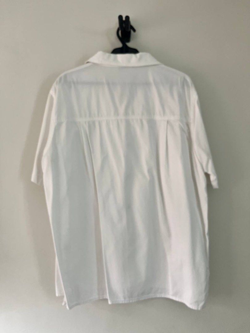 TRT Singapore White Cuban Button Down Polo (Category: Tshirts & Polo Shirts ) located in Makati City. Submitted by shop.sammy (Listing ID 1361432258, Image 2). Description: .