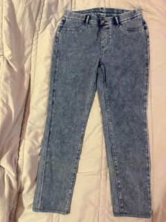 (Category: ) located in . Submitted by pinkletter (Listing ID 1361431739, Image 1). Description: .