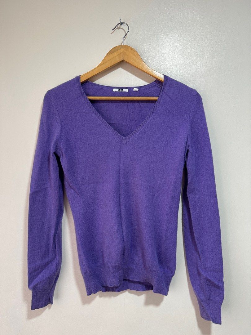 Uniqlo Purple Pullover Sweater (Category: Coats, Jackets and Outerwear) located in Santa Rosa. Submitted by krxtnm (Listing ID 1361377324, Image 1). Description: Has hole in the shoulder but still nice Looks a little darker in the photo but color is purple.