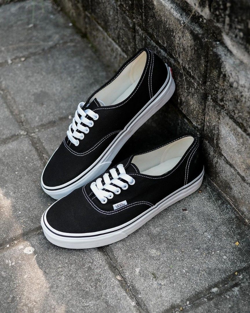 Vans Authentic Classic Black White Original
