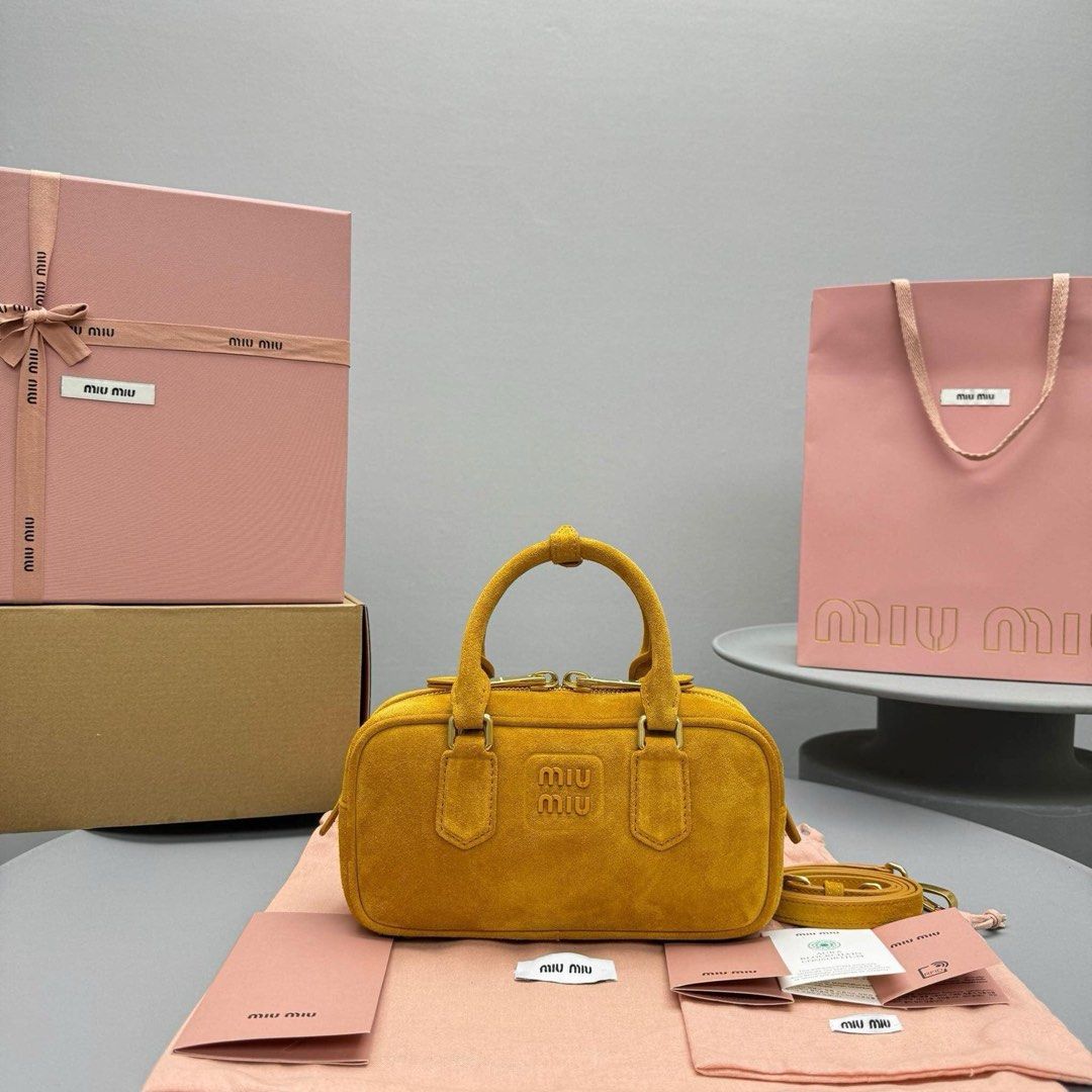Whiskey Arcadie Padded suede (Category: Luxury Bags & Wallets) located in Paranaque City. Submitted by kgmgiftedph20 (Listing ID 1361407699, Image 1). Description: .