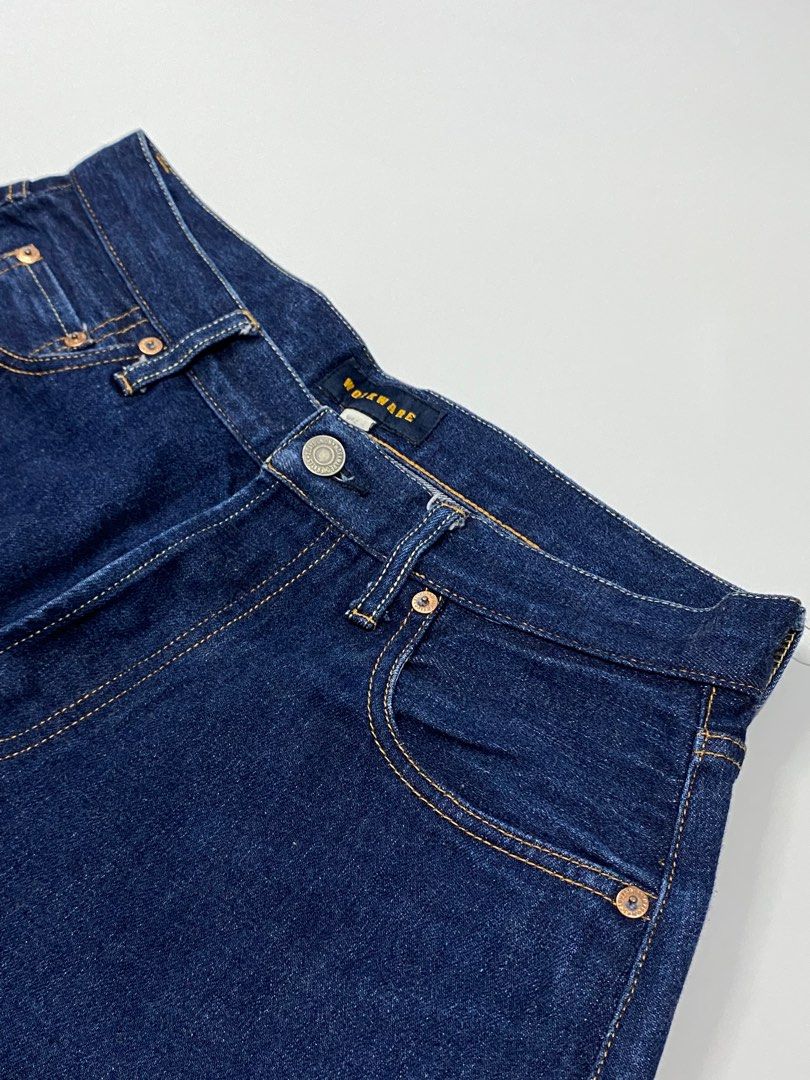 Workware Selvedge Denim Baggy (Category: Jeans) located in Quezon City. Submitted by threadsunearthed (Listing ID 1361433036, Image 2). Description: Workware Selvedge Denim Baggy Size on tag 32 Actual waist: 32 Length: 40 Hem: 10 •Excellent condition •Washed •no issue/s •Color rate: 9/10 ₱1,480.