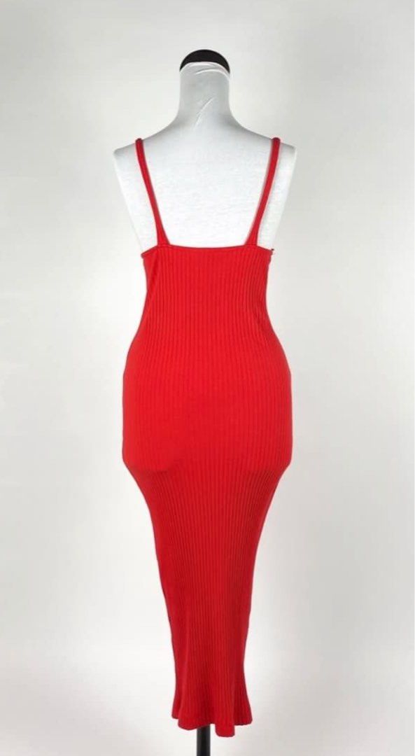 Zara Ribbed Midi Dress (Category: Dresses) located in Cebu City. Submitted by vanitygurl (Listing ID 1361471025, Image 3). Description: .