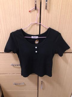 由 ne6359 (刊登 ID 1362986567，圖片 1) 提交，位於 的 (類別：)，說明：。