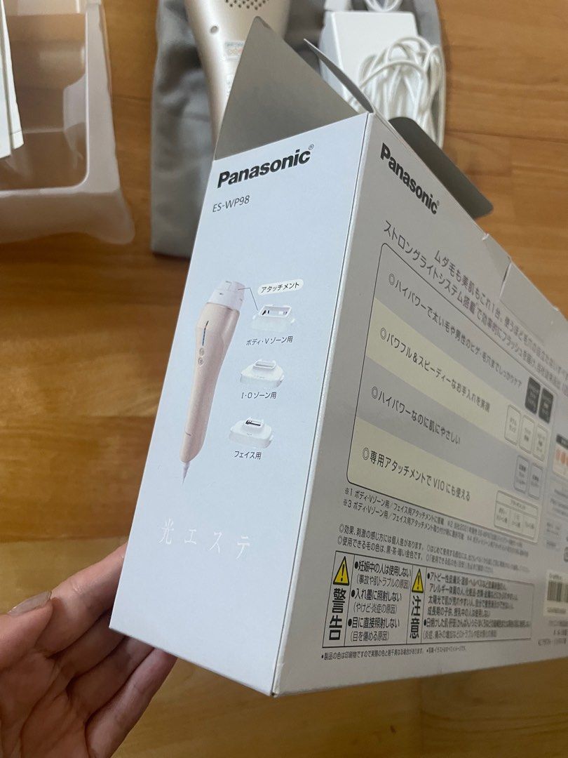 近全新Panasonic Es-wp98 家用光學除毛儀, 香水、美妝、保養 近全新Panasonic Es-wp98 家用光學除毛儀, 香水、美妝、保養