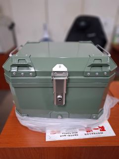Accessories & Oils Collection item 3