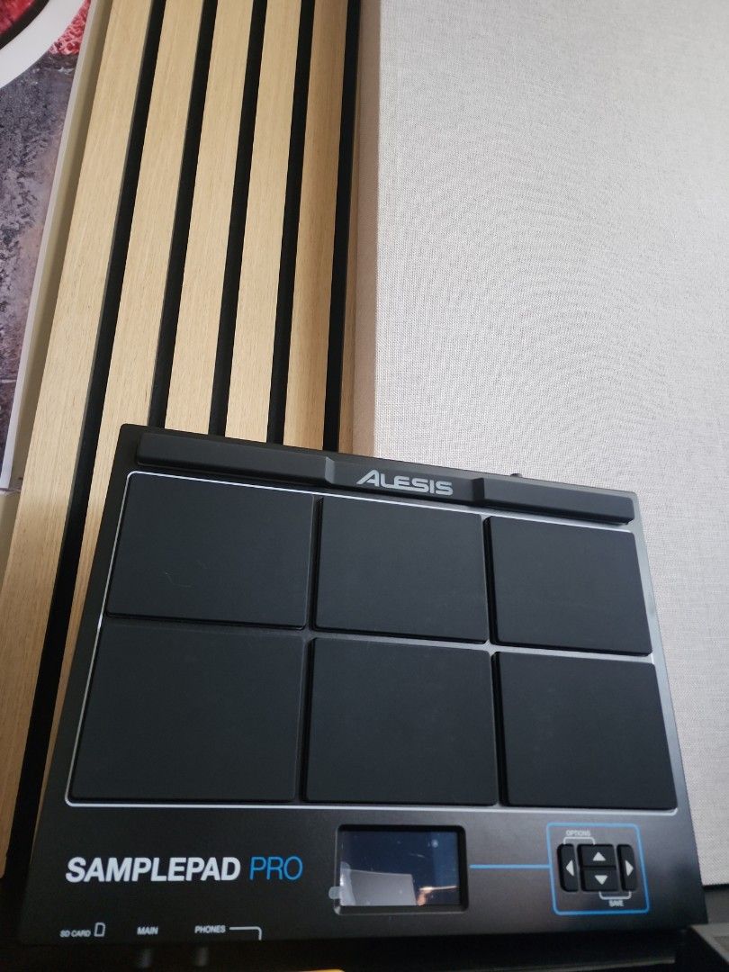Sample Pad Pro Alessis Sample Pad Pro, Hobbies & Toys, Music & Media, Musical ...