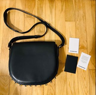 (Category: ) located in . Submitted by shopwstyle (Listing ID 1362978876, Image 1). Description: .