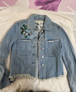 (Category: ) located in . Submitted by shaoming1996 (Listing ID 1362992737, Image 1). Description: .
