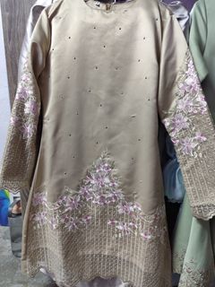 (Category: ) located in . Submitted by tasneem99 (Listing ID 1362968565, Image 1). Description: .