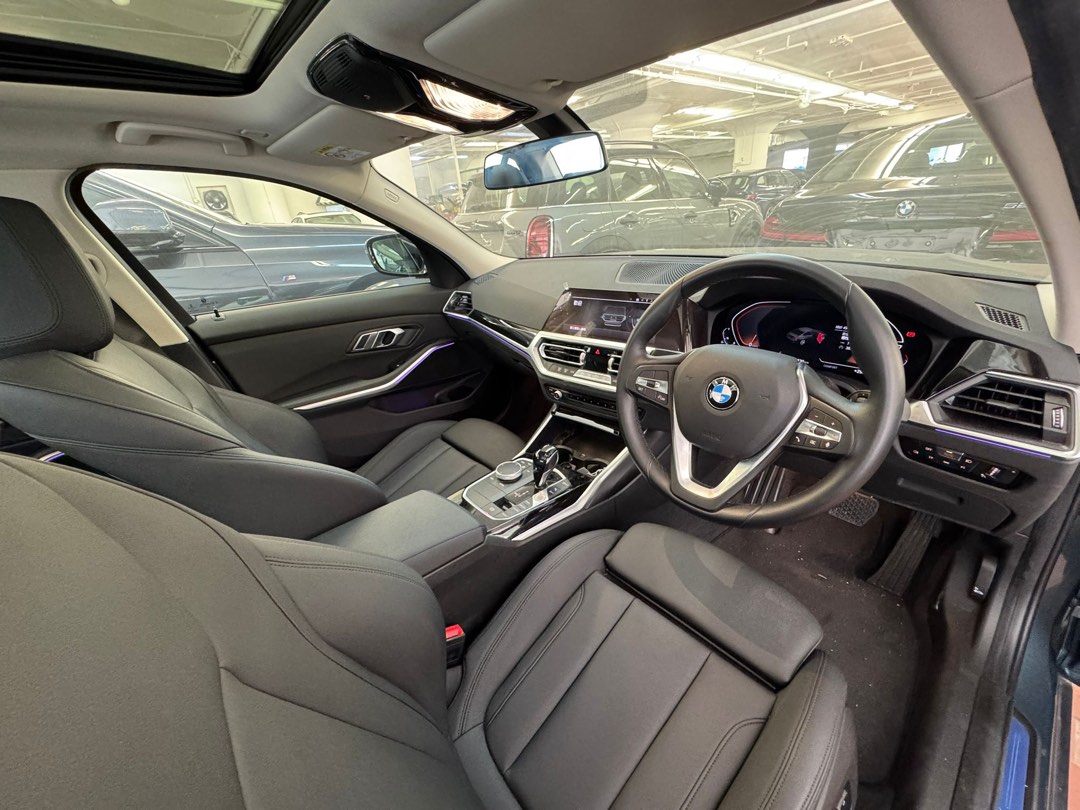 BMW 318i Sport (A)62863127036035113