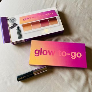 Brand New! Original Clinique Glow to Go Full Face Powder, Blush, Bronzer Palette and Mascara