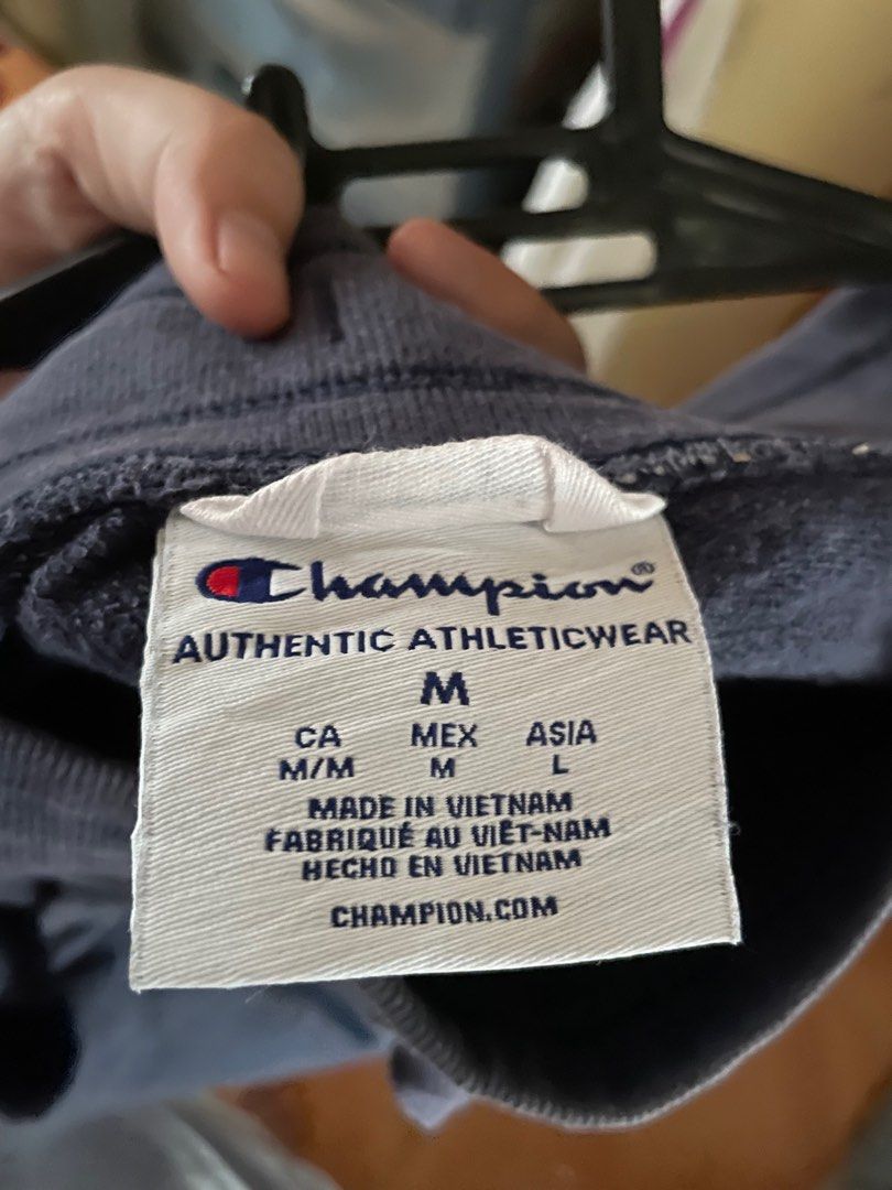 Champion - Blue Navy Skirt (Category: Skirts) located in Pasig City. Submitted by loopy21 (Listing ID 1362850214, Image 2). Description: up to size 30 but adjustable with strings. authentic!.