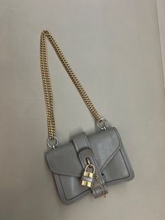 （分類：）位於 。 由 lona1111 提交（商品編號 1362972506，圖片 1）。簡介： 。