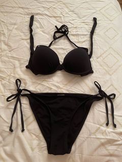 (Category: ) located in . Submitted by minipiglet (Listing ID 1362915155, Image 1). Description: .