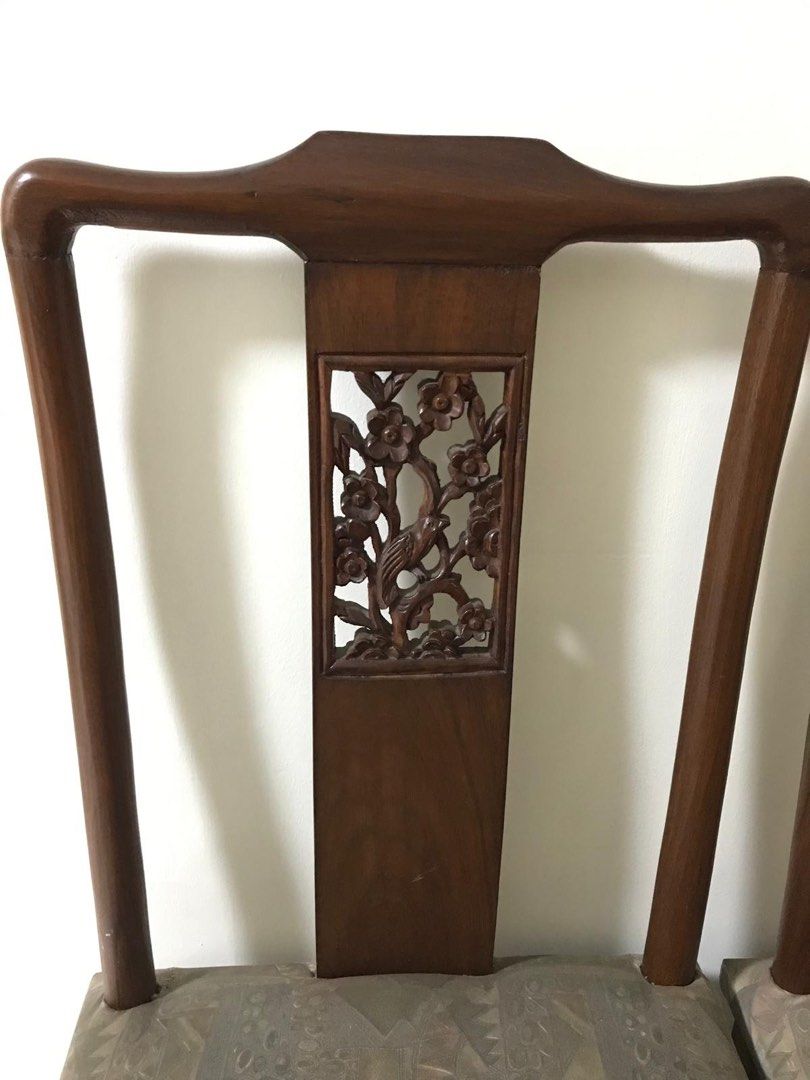 Dining Table Set (Category: Tables & Sets) located in Singapore. Submitted by litebreeze (Listing ID 1362842439, Image 2). Description: 6 antique-style hand-carved teak wood chairs (cushioned) with one dining table. Self collection at Jurong West please. .