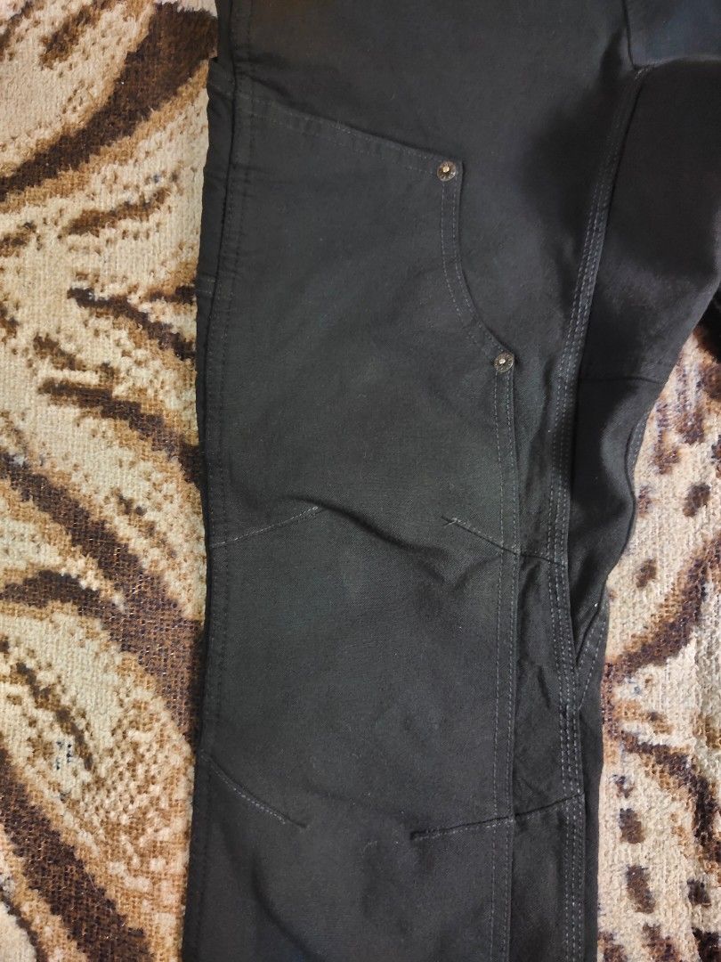 Dovetail workwear Double knee carpenter pants (Category: Jeans) located in Iloilo. Submitted by random_staff (Listing ID 1362922657, Image 2). Description: Double knee cordura fabric size 31 L 39.