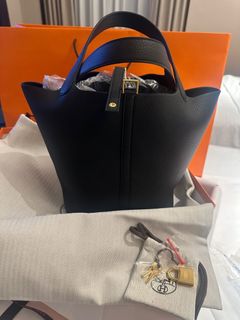 （分類：）位於 。 由 re3lux 提交（商品編號 1362989984，圖片 1）。簡介： 。