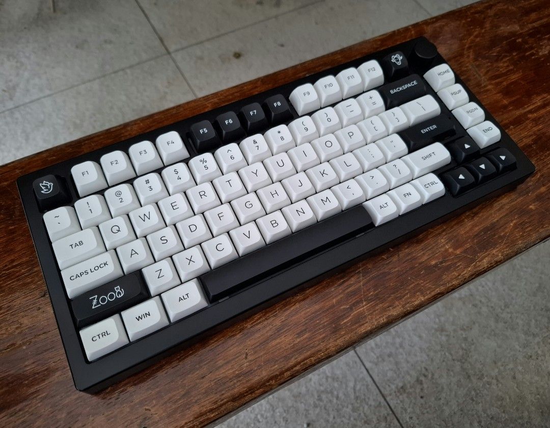 Keyboard Modding and Building Services (Category: Computer Keyboard) located in Pasay City. Submitted by andreiisasundae (Listing ID 1235948206, Image 2). Description: Hi! Welcome to Drei Keebs where I do modding & building services for your keyboards! If you are interested in my services, please don't hesitate to pm me! Pictures that are pasted above in the listing consist of some of my builds from the past. Send me a message for any queries and