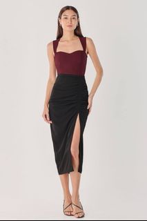 (Category: ) located in . Submitted by clothes.lover (Listing ID 1362874324, Image 1). Description: .