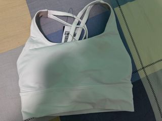 （分類：）位於 。 由 iusal 提交（商品編號 1362951315，圖片 1）。簡介： 。