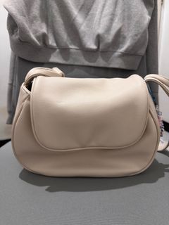 (Kategori: ) berada di . Dikirim oleh maungchiki (ID iklan 1362945607, Gambar 1). Deskripsi: .