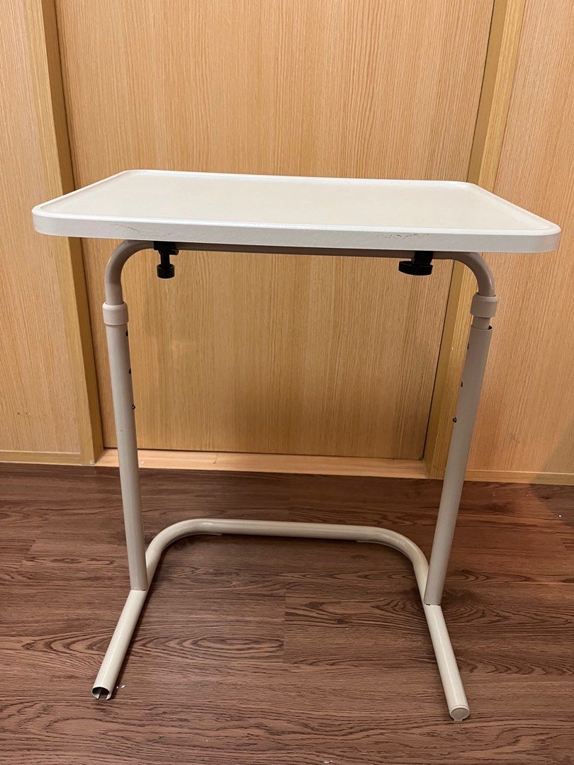 Nordic Foldable Table (Category: Tables & Sets) located in Manila. Submitted by sophiarvch37408 (Listing ID 1363000356, Image 1). Description: RFS: got another table.